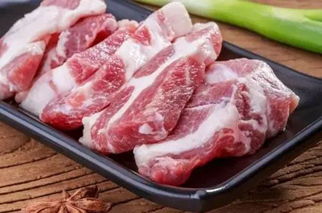 如(rú)何用(yòng)飼料培育出美(měi)味的(de)豬肉